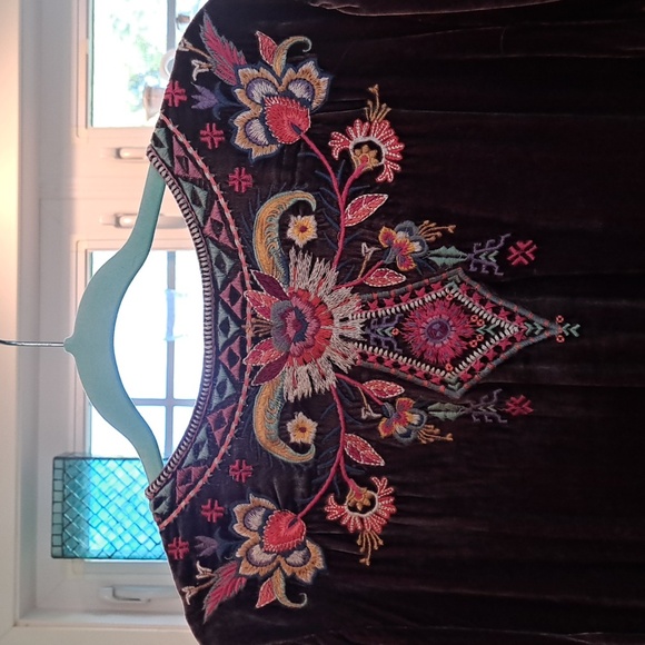 Johnny Was Iona Velvet Drape Top Size Large - Picture 5 of 11